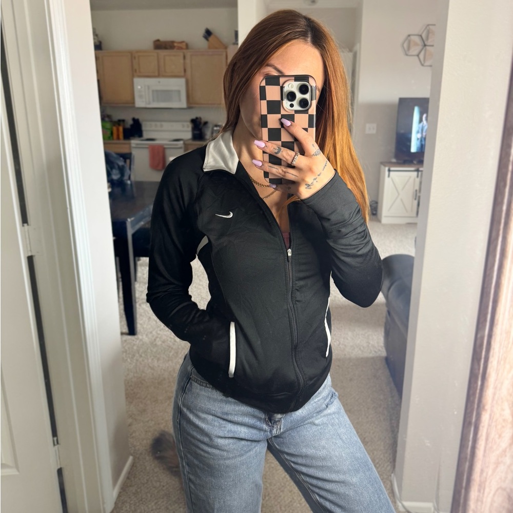 NIKE ZIP UP